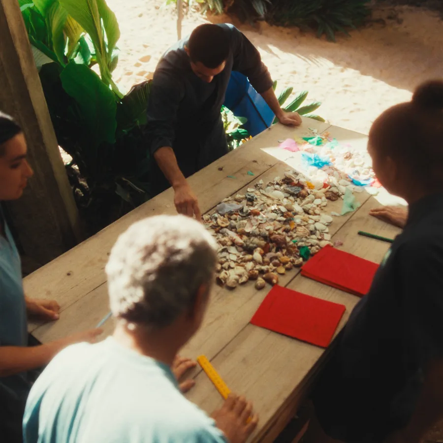 Niños en taller de educación ambiental